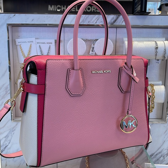 MICHAEL KORS
Mercer Medium Top Zip Color-Block Belted Satchel Crossbody Purs
NWT - Picture 3 of 16